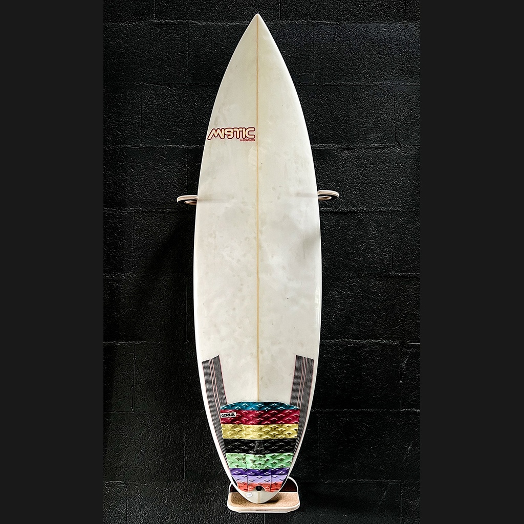 Occasion surf Mistic 5'8